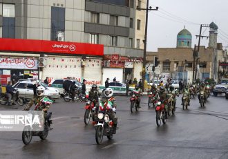 برگزاری رژه موتوری در سالگرد ورود امام به میهن اسلامی در اهواز