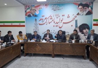 ملاقات مردمی فرماندار مسجدسلیمان؛ بررسی بی‌واسطه مشکلات شهروندان و پیگیری فوری مطالبات