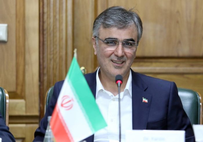 رئیسکل بانک مرکزی عازم عمان شد رئیسکل بانک مرکزی عازم عمان شد