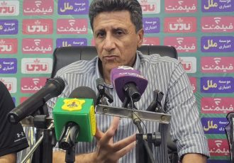 صمد مرفاوی: موقعیت‌ها را به راحتی در برابر صنعت‌نفت آبادان از دست دادیم