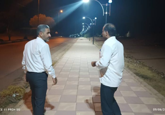 بهسازی و روشنایی مسیر پرتردد حدفاصل کارخانه گوگرد تا دانشگاه پیام‌نور در حال اجراست