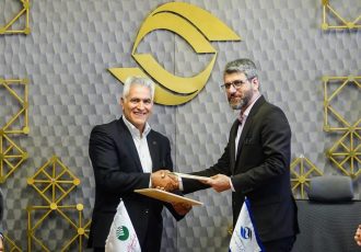 تفاهم‌نامه صندوق توسعه فیبرنوری امضا شد