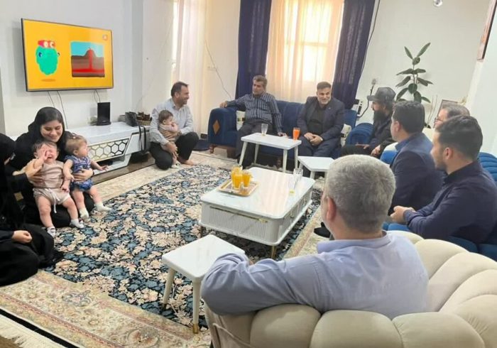 بازدید مدیرکل بهزیستی خوزستان از خانواده‌های چندقلو و دارای فرزندان معلول در مسجدسلیمان
