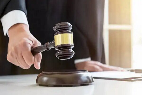 رایگانی:اعضای حقیقی هیئت‌مدیره یکی از دو خودروساز بزرگ کشور محکوم شدند