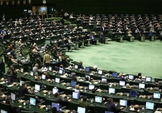 تقدیر نمایندگان مجلس از دلاورمردان کشتی ایران در مسابقات جهانی زاگرب
