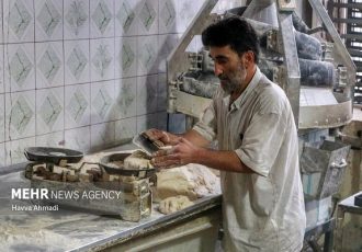 دولت «کمک هزینه جبرانی» نانوایان را از خرداد ماه پرداخت نکرده است
