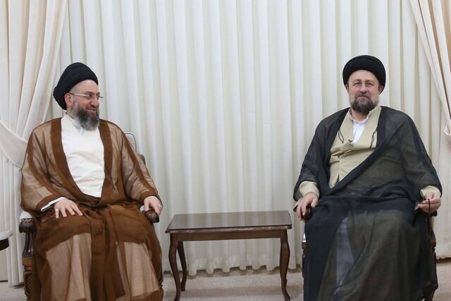 عمار حکیم: ایران خط مقدم جهان اسلام در برابر رژیم صهیونیستی است عمار حکیم: ایران خط مقدم جهان اسلام در برابر رژیم صهیونیستی است