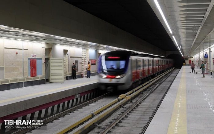 اختلال در خط ۴ مترو تهران رفع شد اختلال در خط ۴ مترو تهران رفع شد