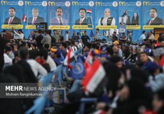 انتخابات عراق سرنوشت ساز است و نباید تحت القائات آمریکا قرار گیرد انتخابات عراق سرنوشت ساز است و نباید تحت القائات آمریکا قرار گیرد