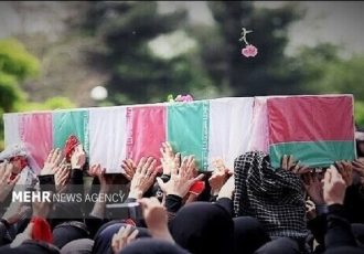 مراسم تشییع شهید گمنام دفاع مقدس در دادگستری خوزستان برگزار شد مراسم تشییع شهید گمنام دفاع مقدس در دادگستری خوزستان برگزار شد