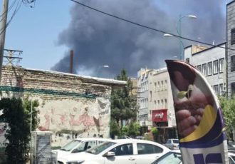 آتش‌سوزی در یک انبار واقع در میدان قیام