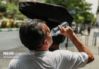 دمای ۵۰ درجه و عطش زیرساختی؛ خیابان‌های آبادان آبخوری ندارند